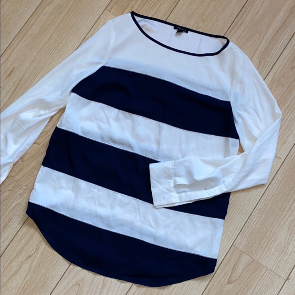 Long sleeve top with wide stripes